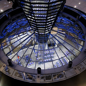 Deutscher Bundestag (Reichstag), Plenarsaal, Blaue Stunde