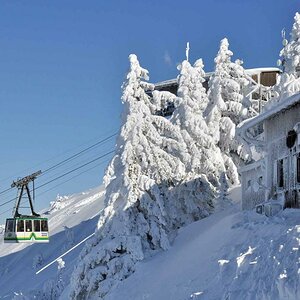Bergstation und Tegelberg-Hütte