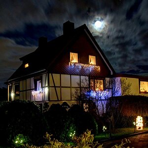 DSC 0827 Mond