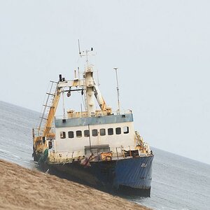 Zeila, ein gestrandeter Fischtrawler
7045