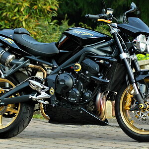 Triumph Street Triple R