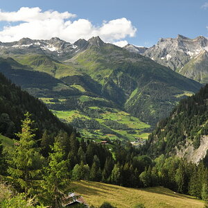 Val Sumvitg mit Cavistrau