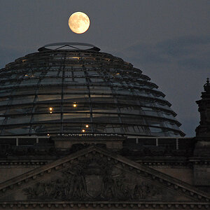 mond reichstag