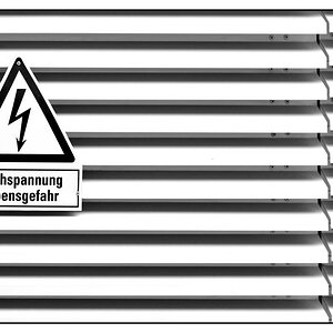 Hochspannung bw  D7K6948 1024