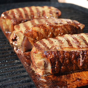 Steak auf Planke