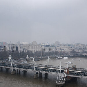 Aus London Eye
Charing Cross
Hungerford Bridge