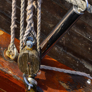 Detail 1