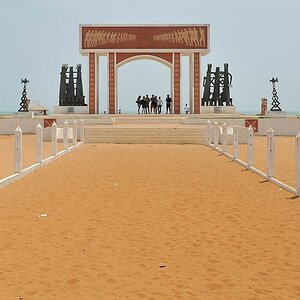 Tor ohne Wiederkehr in Ouidah
6989