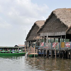 Restaurant in Ganvie 6265