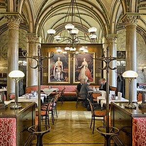 Palais Ferstel 014