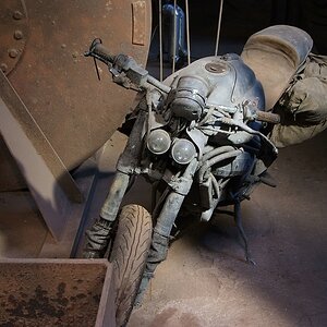 c Cagiva 4253