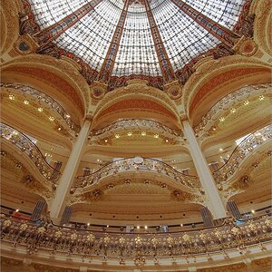 cR Paris 2 O5734