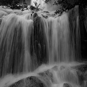 Uracher Wasserfall Hochwasser 005