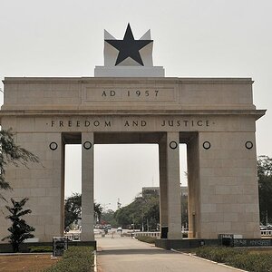 Unabhängigkeits-Tor in Accra 7934