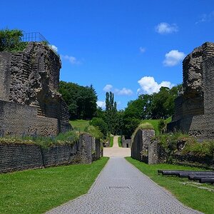 Trier Amphitheater  Überarbeitet