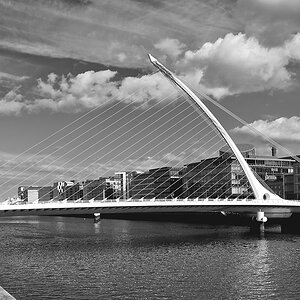 2130525 1320 sw Samuel Beckett Bridge Dublin 1000h