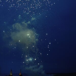 700 3509bf: Feuerwerk über den Koggen; Störtebecker-Festspiele Ralswiek auf Rügen