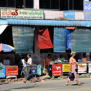 701 Mya YANGON 361