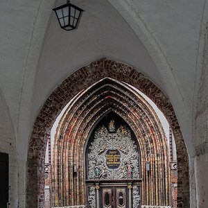 Blick auf das Nikolaiportal