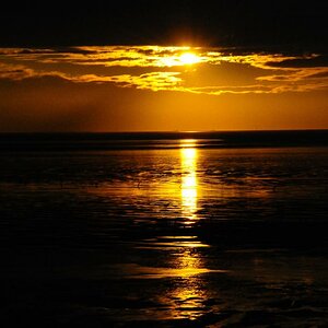 Cuxhaven ,Sonnenuntergang nach eim Unwetter