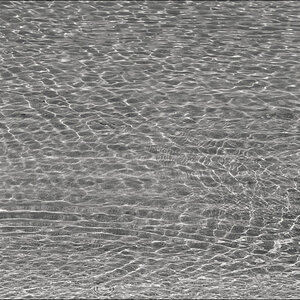 L1008624