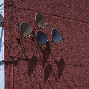 irland
dublin
antenne
wand
