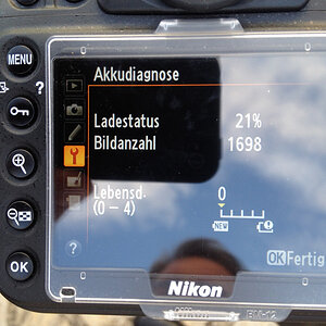 D800, Bilderanzahl bei JPGs mit einer Akkuladung