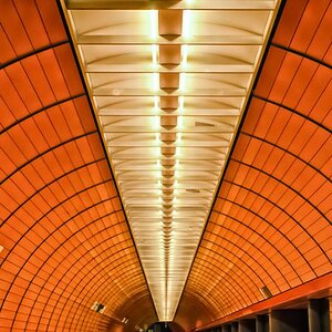 U Bahn web