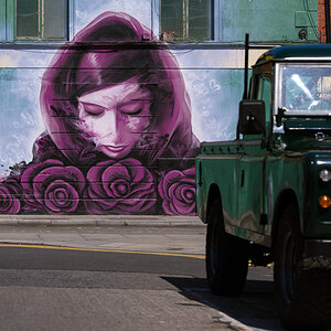dublin
streetart
graffitti
frau