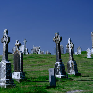 irland
clonmacnoise
friedhof
cemetery
celtic cross
keltenkreuz