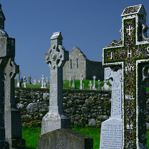 irland
clonmacnoise
friedhof
cemetery
celtic cross
keltenkreuz