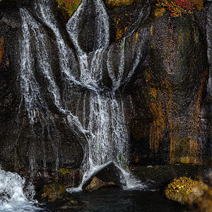Hraunfossar3