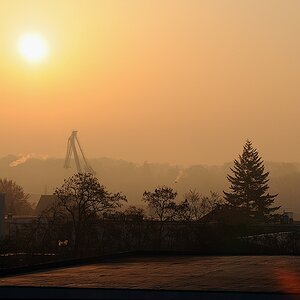 "Morgengrauen" über dem Lübecker Hafen