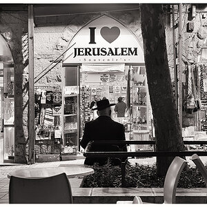 israel4 044bw sm