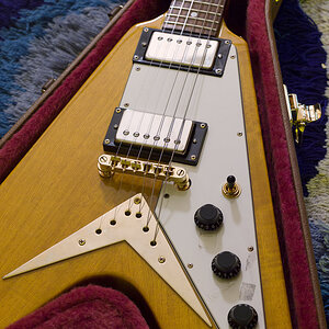 Epiphone Flying V 1039575 b