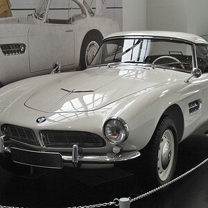 BMW507 2401x