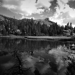 DSC 4883 kl Tioga Lake 1000