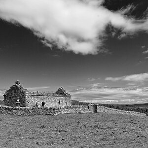 2130530 2131 sw Carran Church Burren 1024