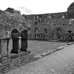 2130531 2260 sw Cong Abbey Connemara 1024