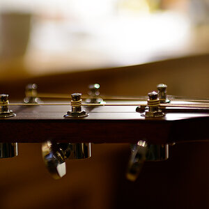 Gitarre, Kopf