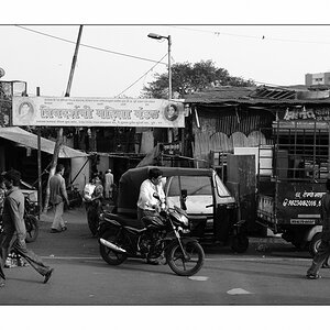 India 14 DXO 2