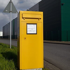 167800briefkastenindustriegebiet
