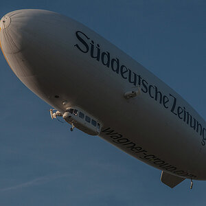 DSC3709 Kopie
Kurven, Linien, Flächen