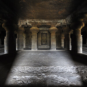 Ellora-Höhlen, Aurangad