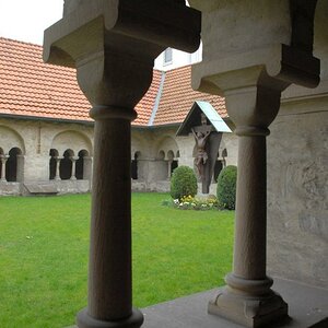 NIK 6727