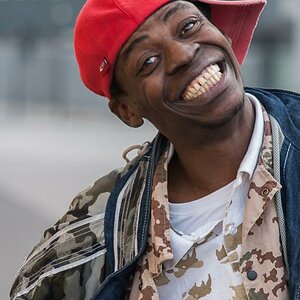 Laygwan Sharkie

Laygwan Sharkie
Real Name:
George Isaac Phiri
Profile:
Laygwan Sharkie is a Zimbabwean singer, songwriter and rapper, from Harare, Zi