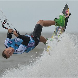 aacomp Kitsurf WC SPO 20140809 1257
