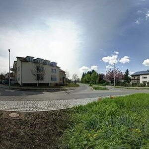 comp Kreisverkehr Frühling
