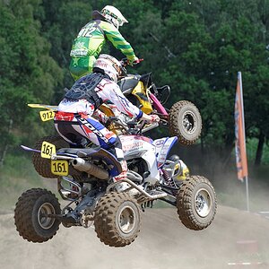 Cross003