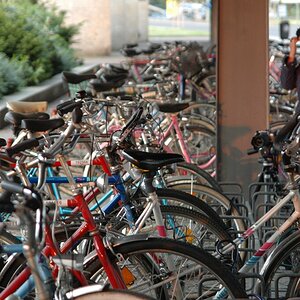 Wie bekomm ich mein Fahrrad hier raus?